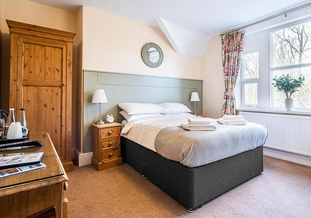 Fountains Guest House - Harrogate Stays