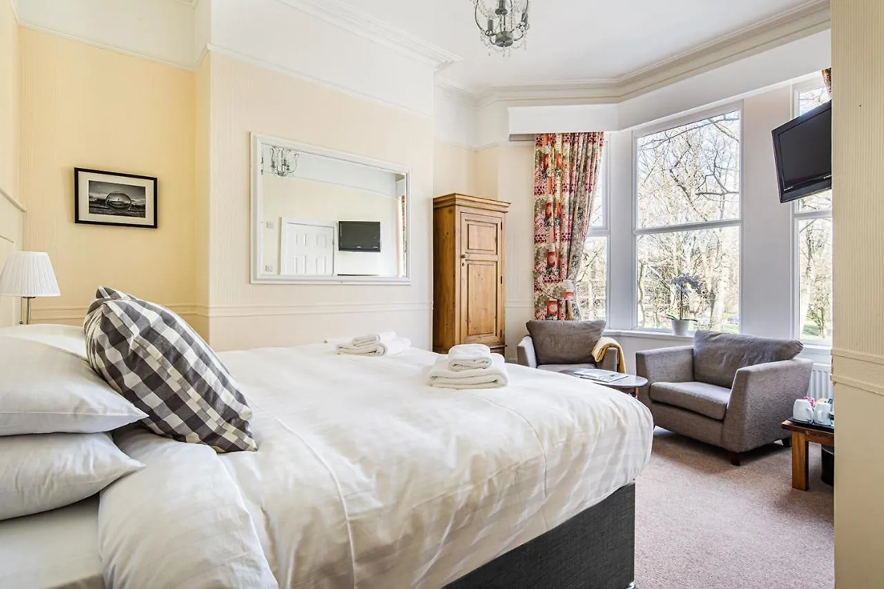 Fountains Guest House - Harrogate Stays 4*,